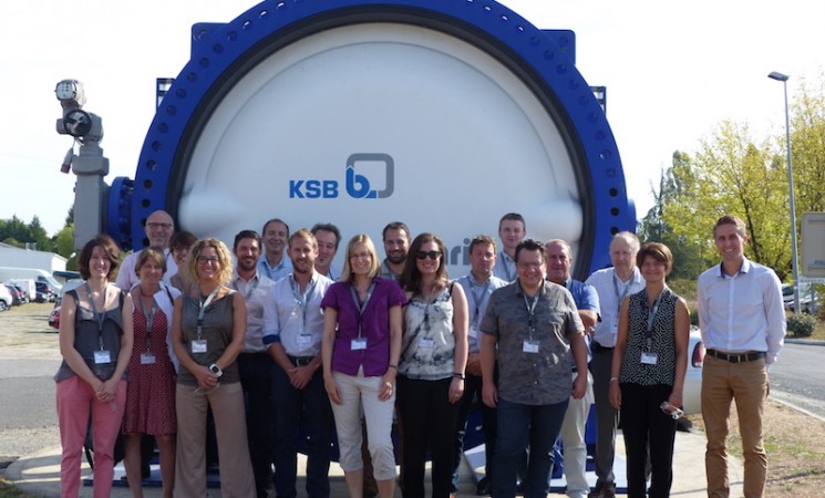 Le GT Elastomères a été reçu le 12 septembre 2016 par KSB au sein de l’usine à La Roche Chalais